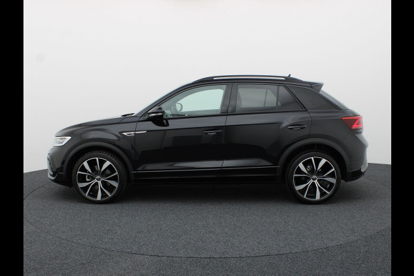 Volkswagen T-Roc 1.5 TSI R-Line Business Black Style | Side Assist | Elk. A-klep | Trekhaak afnb. | IQ Light | Camera | Prijs Rijklaar!!