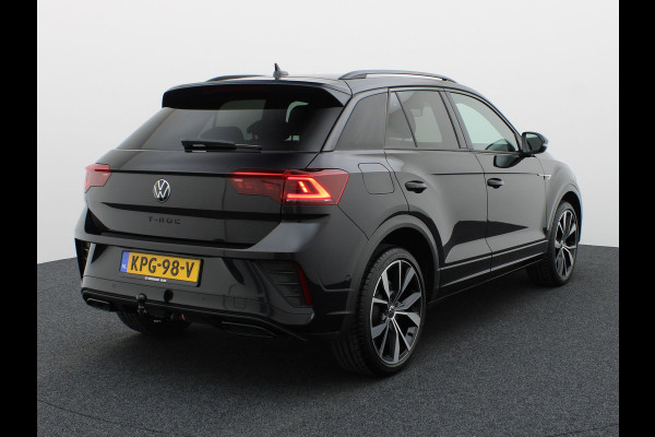Volkswagen T-Roc 1.5 TSI R-Line Business Black Style | Side Assist | Elk. A-klep | Trekhaak afnb. | IQ Light | Camera | Prijs Rijklaar!!