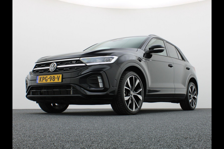 Volkswagen T-Roc 1.5 TSI R-Line Business Black Style | Side Assist | Elk. A-klep | Trekhaak afnb. | IQ Light | Camera | Prijs Rijklaar!!