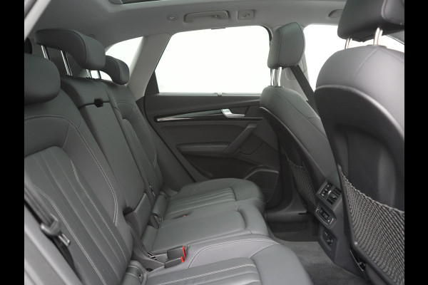 Audi Q5 50 TFSI e Advanced edition PHEV 300pk Dealer O.H. | Panodak | Head Up | Adaptive Cruise | 360 Camera | Bang & Olufsen | Matrix LED | Lederen Comfortstoelen Memory & Verwarmd | Keyless | Apple Carplay | Navigatie | DAB | Plug In Hybrid |