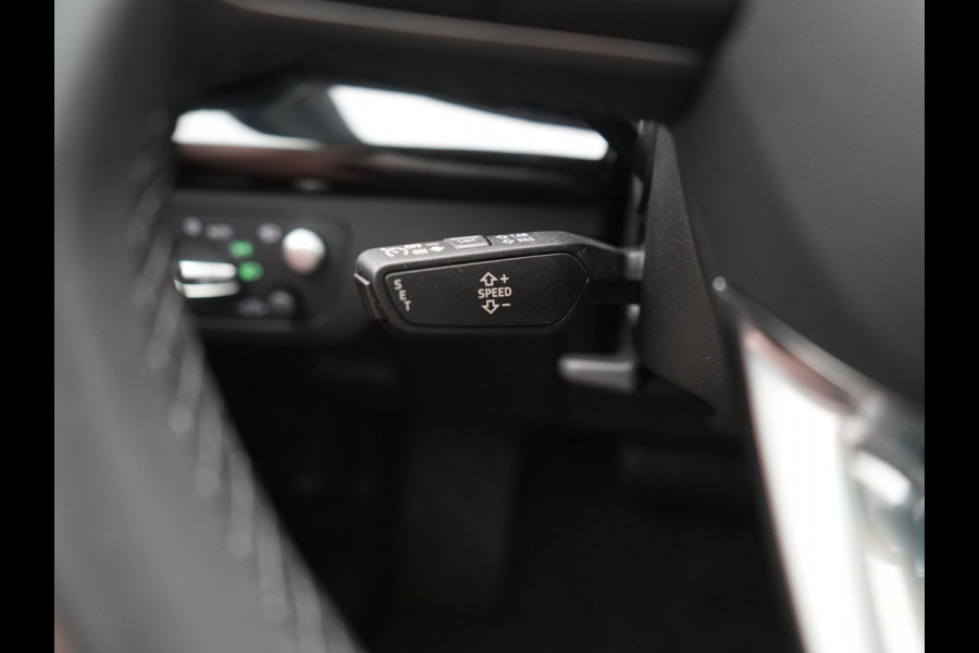 Audi Q5 50 TFSI e Advanced edition PHEV 300pk Dealer O.H. | Panodak | Head Up | Adaptive Cruise | 360 Camera | Bang & Olufsen | Matrix LED | Lederen Comfortstoelen Memory & Verwarmd | Keyless | Apple Carplay | Navigatie | DAB | Plug In Hybrid |