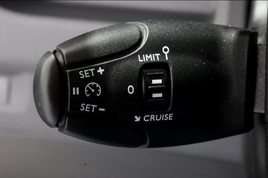 Peugeot Expert 2.0 BlueHDI 145pk Automaat Premium Airco/Carplay/Cruise Control 05-2022