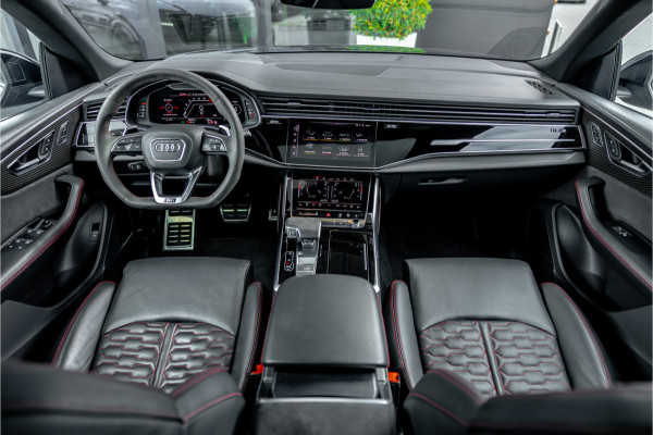 Audi RSQ8 4.0 TFSI quattro - RS Dynamic + | Keramisch | Pano | 23"ABT | Stoelkoeling
