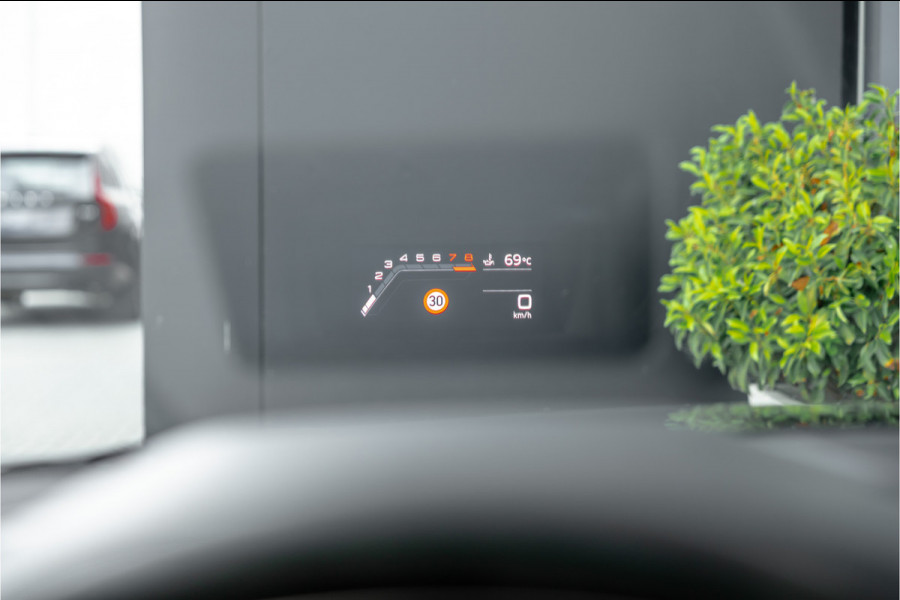 Audi RSQ8 4.0 TFSI quattro - RS Dynamic + | Keramisch | Pano | 23"ABT | Stoelkoeling