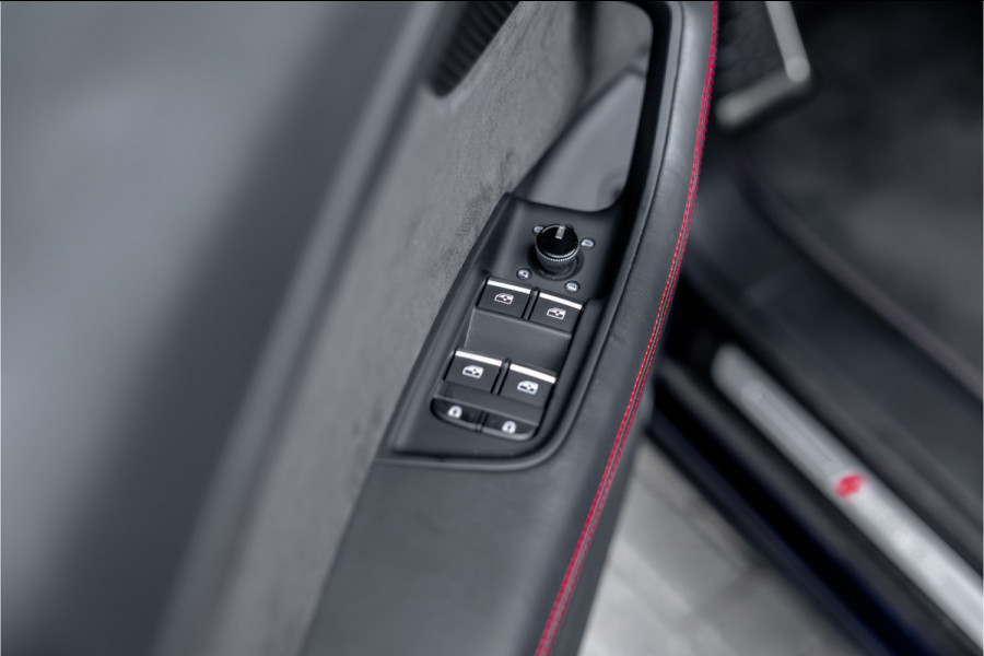 Audi RSQ8 4.0 TFSI quattro - RS Dynamic + | Keramisch | Pano | 23"ABT | Stoelkoeling