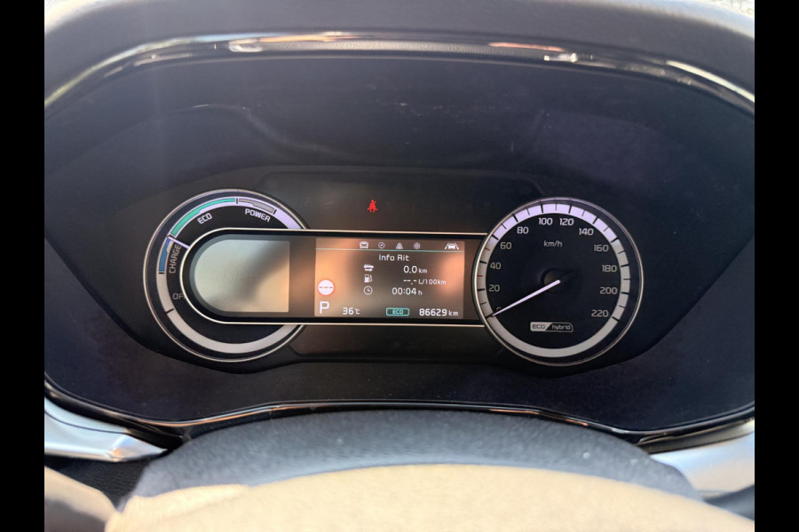 Kia Niro 1.6 GDi Hybrid DynamicPlusLine 141pk | Trekhaak | Lederen Bekleding | Achteruitrijcamera | Adaptieve Cruise