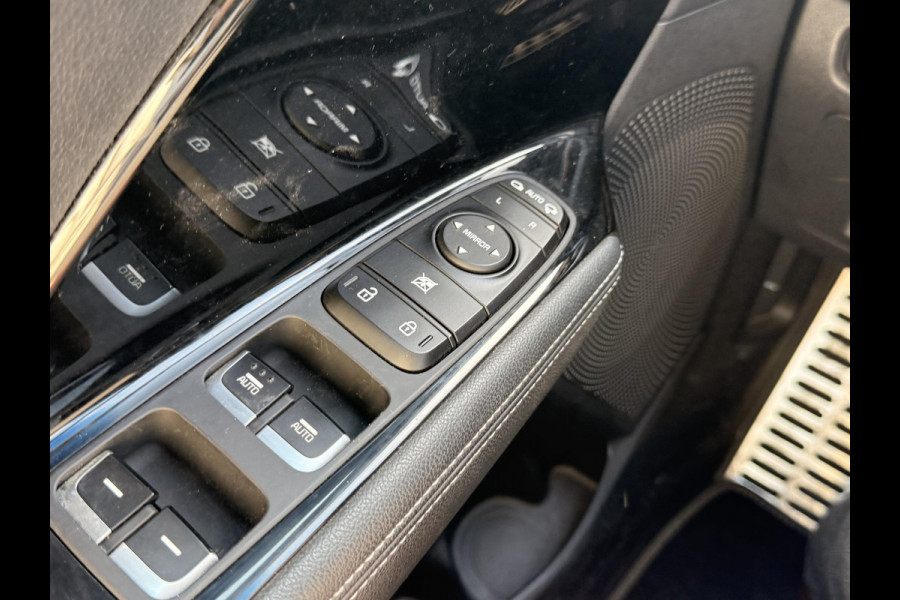 Kia Niro 1.6 GDi Hybrid DynamicPlusLine 141pk | Trekhaak | Lederen Bekleding | Achteruitrijcamera | Adaptieve Cruise