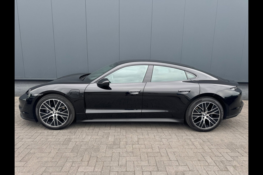 Porsche Taycan 79 kWh /Sportstoelen /Led /Pano /5 pers /BTW