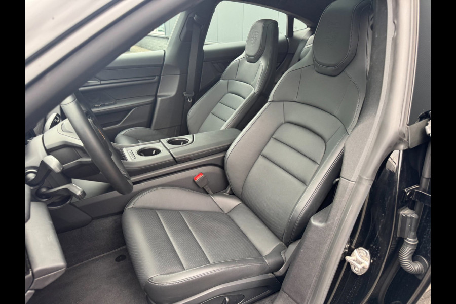 Porsche Taycan 79 kWh /Sportstoelen /Led /Pano /5 pers /BTW