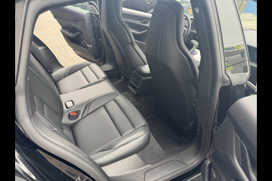 Porsche Taycan 79 kWh /Sportstoelen /Led /Pano /5 pers /BTW