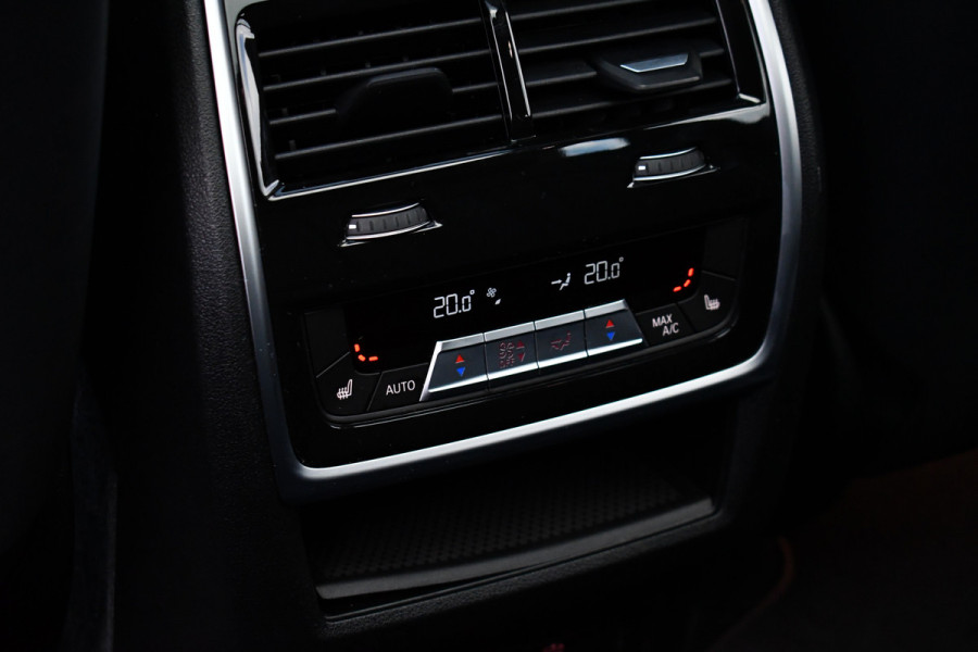 BMW X5 xDrive50e M-Sport Pro M-zetels Pano Trekh ACC 360 HUD H/K Carbon Alc-hemel