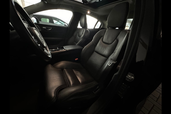 Volvo S60 2.0 Recharge T8 AWD Inscription Pano|Memory|Bowers|Stoelventilatie