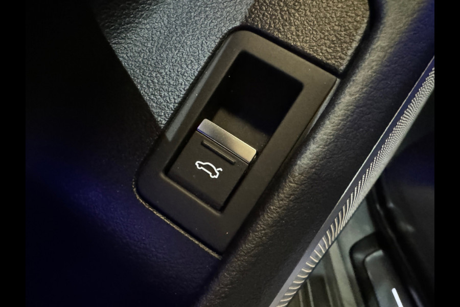 Audi RS6 RS 6 TFSI quattro Ceramic|B&O 3D|4-Wielsturing|Carbon|360 Camera