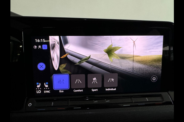 Volkswagen Golf 2.0 TDI GTD Pano|H/K|HuD|Trekhaak|Memory|Leer|BlindSpot