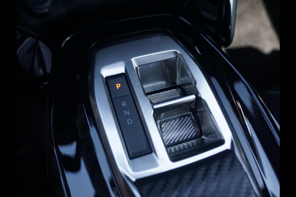 Peugeot 208 1.2 Hybrid 145 e-DCS6 GT 360 Camera