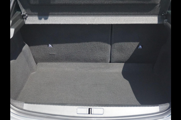 Peugeot 208 1.2 Hybrid 145 e-DCS6 GT 360 Camera