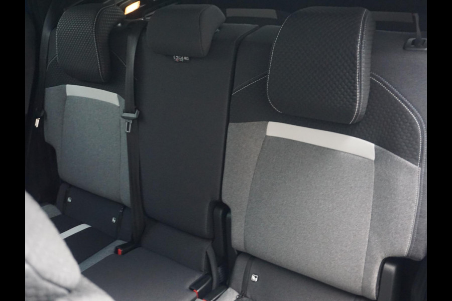 Opel Frontera 1.2 Turbo Hybrid GS 7 persoons