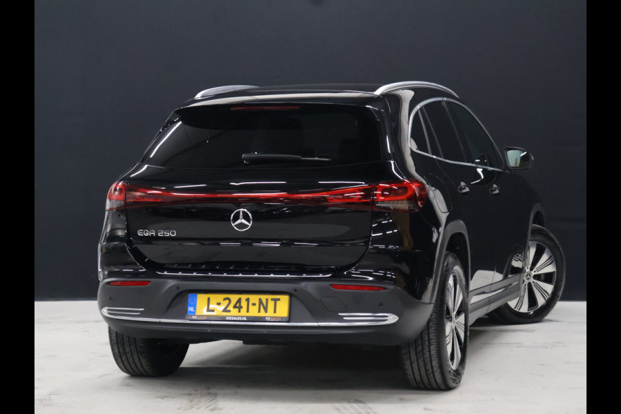 Mercedes-Benz EQA 250 Business Solution Luxury 67 kWh [ADAPTIVE CRUISE, STOELVERWARMING, CAMERA, SFEERVERLICHTING, PDC V + A, CLIMATE, NAVIGATIE, DIGITAL DASH, ELEKTRISCHE ACHTERKLEP, KEYLESS START, DODEHOEKASSISTENT, LED]