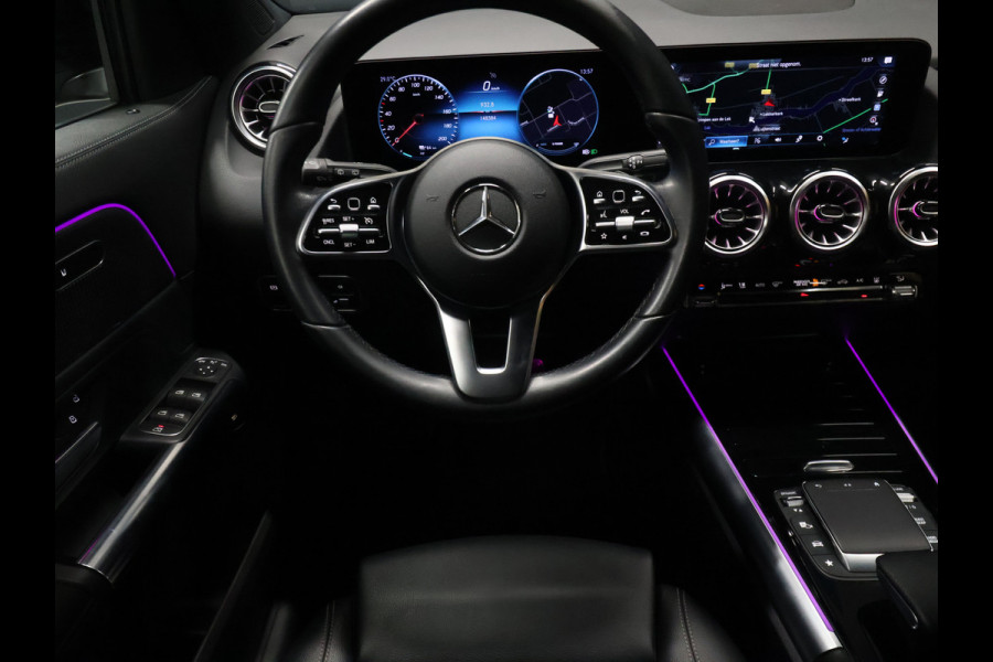 Mercedes-Benz EQA 250 Business Solution Luxury 67 kWh [ADAPTIVE CRUISE, STOELVERWARMING, CAMERA, SFEERVERLICHTING, PDC V + A, CLIMATE, NAVIGATIE, DIGITAL DASH, ELEKTRISCHE ACHTERKLEP, KEYLESS START, DODEHOEKASSISTENT, LED]