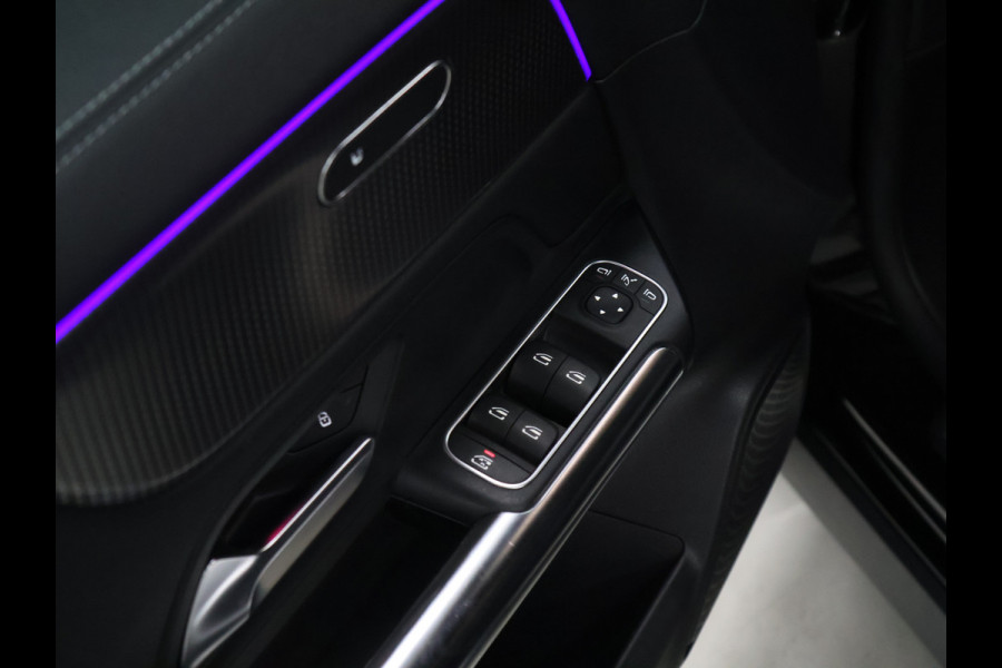 Mercedes-Benz EQA 250 Business Solution Luxury 67 kWh [ADAPTIVE CRUISE, STOELVERWARMING, CAMERA, SFEERVERLICHTING, PDC V + A, CLIMATE, NAVIGATIE, DIGITAL DASH, ELEKTRISCHE ACHTERKLEP, KEYLESS START, DODEHOEKASSISTENT, LED]