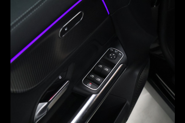 Mercedes-Benz EQA 250 Business Solution Luxury 67 kWh [ADAPTIVE CRUISE, STOELVERWARMING, CAMERA, SFEERVERLICHTING, PDC V + A, CLIMATE, NAVIGATIE, DIGITAL DASH, ELEKTRISCHE ACHTERKLEP, KEYLESS START, DODEHOEKASSISTENT, LED]