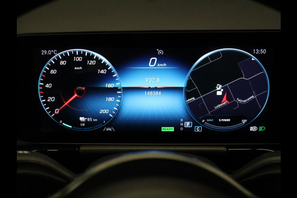 Mercedes-Benz EQA 250 Business Solution Luxury 67 kWh [ADAPTIVE CRUISE, STOELVERWARMING, CAMERA, SFEERVERLICHTING, PDC V + A, CLIMATE, NAVIGATIE, DIGITAL DASH, ELEKTRISCHE ACHTERKLEP, KEYLESS START, DODEHOEKASSISTENT, LED]