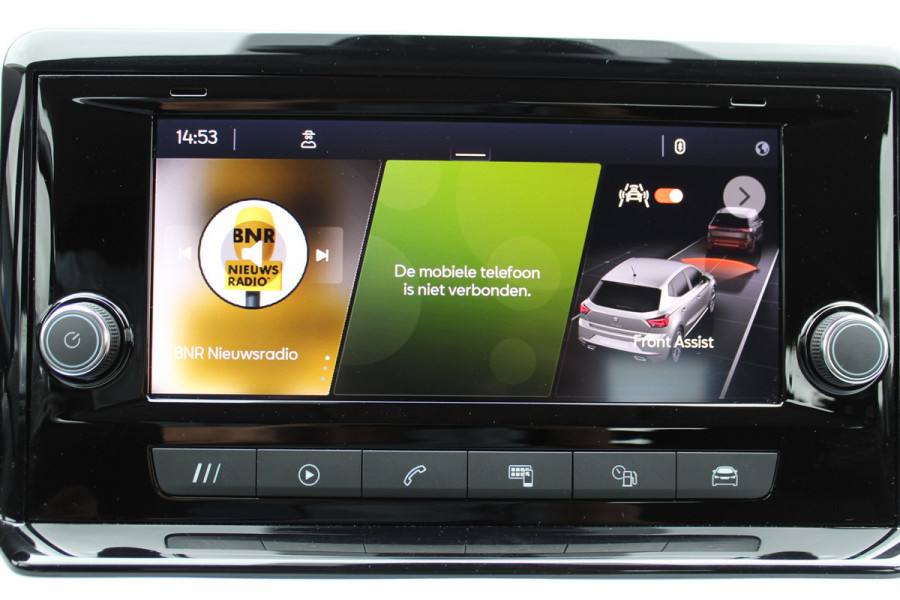Seat Ibiza 1.0-96pk TSI Style. NIEUWSTE MODEL. In nieuwstaat ! Volautm. airco, camera, elektr ramen v+a, LED verlichting, stoelverwarming, metallic lak, Isofix, LM wielen, Apple Carplay / Android auto etc.