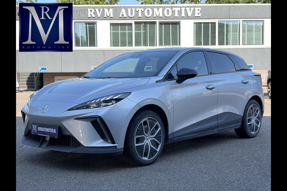 MG Mg4 electric Luxury 64 kWh LONG RANGE | SOH 95% | 15.000KM | 360° CAMERA | STOEL & STUURVERWARMING | 7 JAAR MG GARANTIE T/M 07-2031 | ELEKTRISCHE STOEL | DODEHOEK SENSOR | ADAPTIVE CRUISE CONTROL|