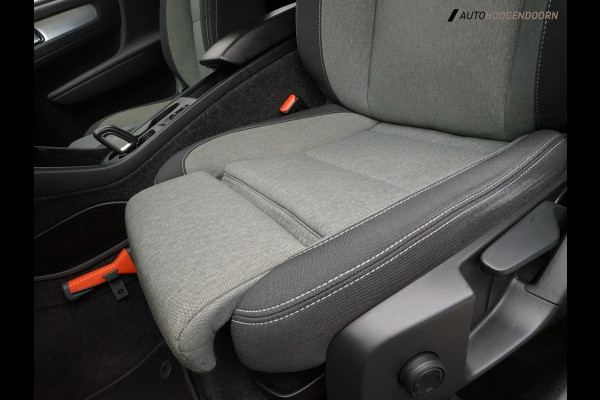 Volvo XC40 1.5 T4 Recharge Inscription Expression (APPLE CARPLAY,KEYLESS,STUUR-STOELVERWARMING,PARKEERSENSOREN,COMFORT-STOELEN)