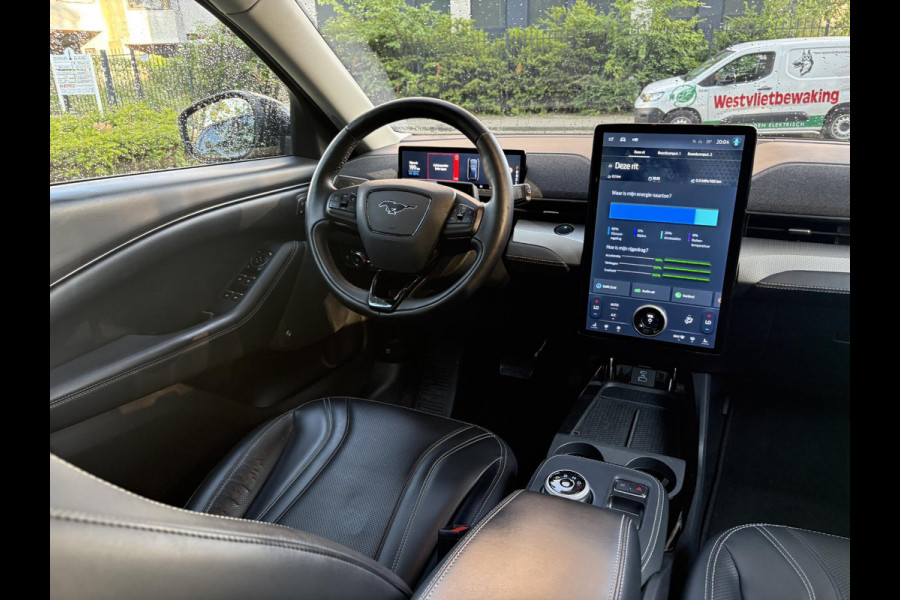 Ford Mustang Mach-E RWD 75 kWh SOH 94% GARTANTIE 2031* APPLE CARPLAY / ANDROID AUTO  . 360° CAMERA .