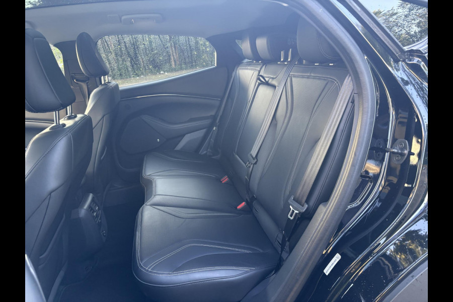 Ford Mustang Mach-E RWD 75 kWh SOH 94% GARTANTIE 2031* APPLE CARPLAY / ANDROID AUTO  . 360° CAMERA .