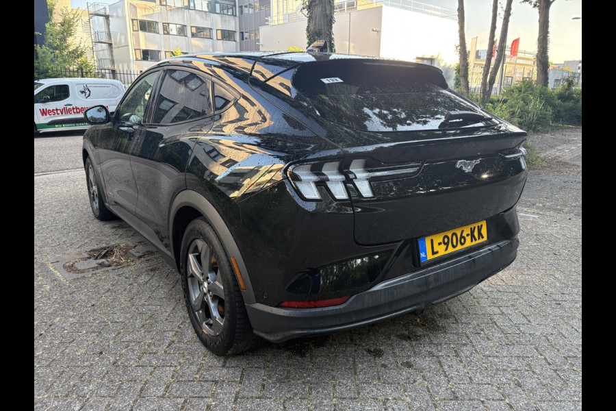 Ford Mustang Mach-E RWD 75 kWh SOH 94% GARTANTIE 2031* APPLE CARPLAY / ANDROID AUTO  . 360° CAMERA .
