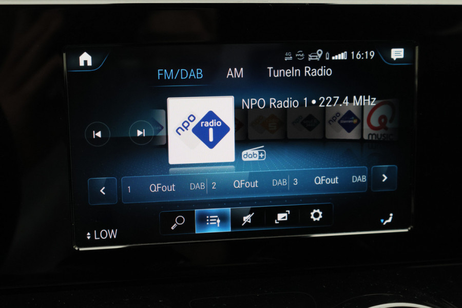 Mercedes-Benz B-Klasse 250 e Business Line Camera, Cruise, Apple Carplay, LED, PDC, Sfeerverlichting, Trekhaak, 18''