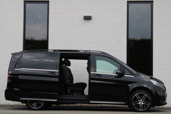 Mercedes-Benz V-Klasse 300d / AMG / DC / Luchtvering / Pano / Elec Stoelen / Burmester / Vol Opties / NIEUWSTAAT.