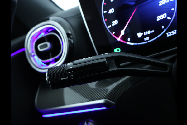 Mercedes-Benz CLE Cabriolet 180 AMG Line Premium pakket | Night pakket | Windschut | 360 graden camera | AIRSCARF| dodenhoekassisitent Premium pakket | Night pakket | Windschut | 360 graden camera | AIRSCARF| dodenhoekassisitent