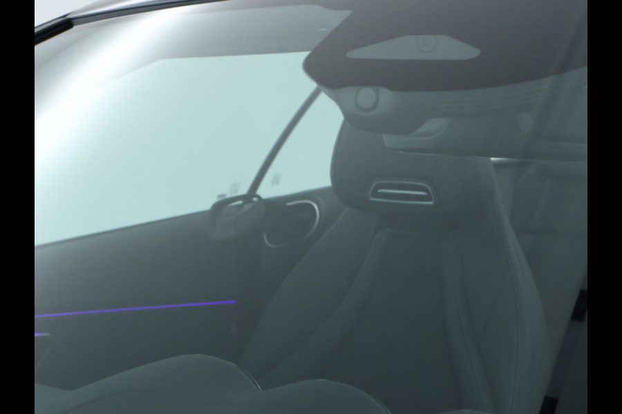 Mercedes-Benz CLE Cabriolet 180 AMG Line Premium pakket | Night pakket | Windschut | 360 graden camera | AIRSCARF| dodenhoekassisitent Premium pakket | Night pakket | Windschut | 360 graden camera | AIRSCARF| dodenhoekassisitent