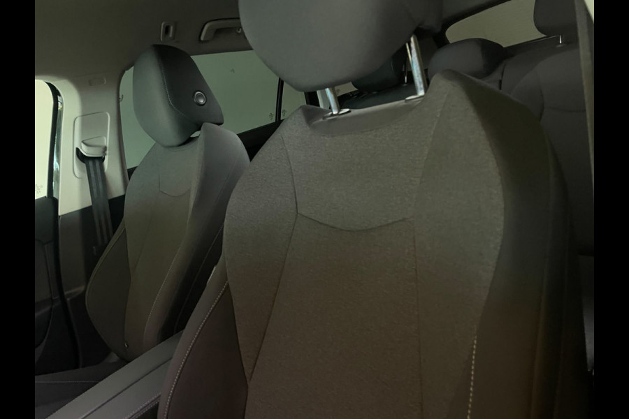 Volkswagen Passat Variant 1.5 eTSI AIRCO NAVI CRUISE BLUETOOT APP CONNECT STOELVERW GROOT SCHERM 17 INCH ZEER NETTE AUTO