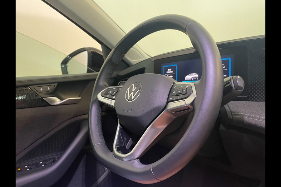 Volkswagen Passat Variant 1.5 eTSI AIRCO NAVI CRUISE BLUETOOT APP CONNECT STOELVERW GROOT SCHERM 17 INCH ZEER NETTE AUTO