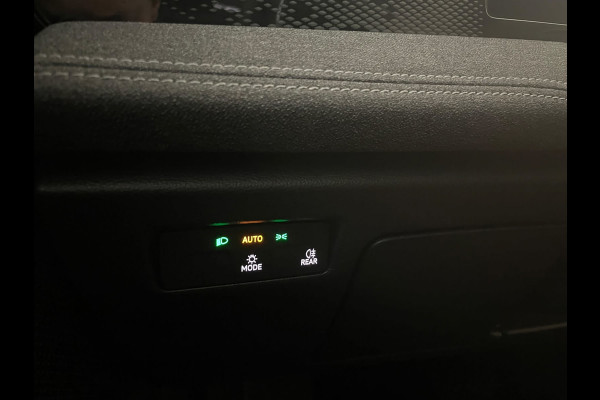 Volkswagen Passat Variant 1.5 eTSI AIRCO NAVI CRUISE BLUETOOT APP CONNECT STOELVERW GROOT SCHERM 17 INCH ZEER NETTE AUTO
