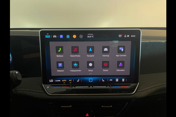 Volkswagen Passat Variant 1.5 eTSI AIRCO NAVI CRUISE BLUETOOT APP CONNECT STOELVERW GROOT SCHERM 17 INCH ZEER NETTE AUTO