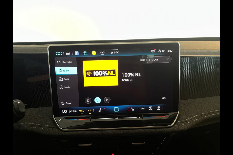 Volkswagen Passat Variant 1.5 eTSI AIRCO NAVI CRUISE BLUETOOT APP CONNECT STOELVERW GROOT SCHERM 17 INCH ZEER NETTE AUTO