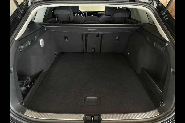 Volkswagen Passat Variant 1.5 eTSI AIRCO NAVI CRUISE BLUETOOT APP CONNECT STOELVERW GROOT SCHERM 17 INCH ZEER NETTE AUTO