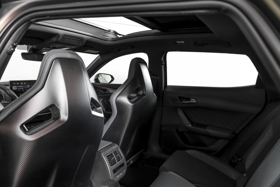CUPRA Formentor 1.5 TSI e-Hybrid 272 PK VZ Extreme | Bronze Matt | S/K-Panodak | Sennheiser | Elek. stoelen | Matrix LED | Adapt. Cruise | Stoel-+stuurverw. | Camera | NAV+App. Connect | Elek. Klep | LM 19" | 5253