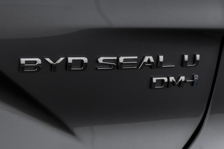 BYD SEAL U 1.5 DM-i FWD Boost | Plug-In | S/K-Panodak | 360 Camera | App connect | Adapt. Cruise | Elek. Klep | Infinity audio | 19" | 1974