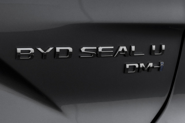 BYD SEAL U 1.5 DM-i FWD Boost | Plug-In | S/K-Panodak | 360 Camera | App connect | Adapt. Cruise | Elek. Klep | Infinity audio | 19" | 2223