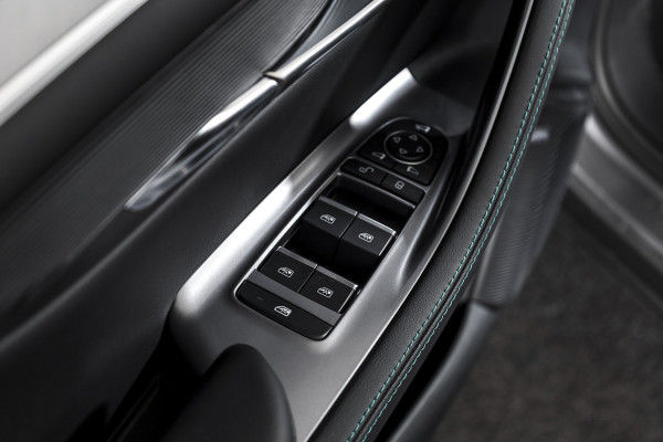 BYD SEAL U 1.5 DM-i FWD Boost | Plug-In | S/K-Panodak | 360 Camera | App connect | Adapt. Cruise | Elek. Klep | Infinity audio | 19" | 2223