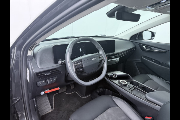 Kia Ev6 Air 84 kWh - Stoel-/stuurverwarming - Cruise Control Adaptief - Climate Control - CarPlay - Fabrieksgarantie tot 05-2033