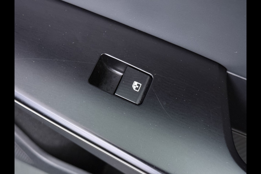 Kia Ev6 Air 84 kWh - Stoel-/stuurverwarming - Cruise Control Adaptief - Climate Control - CarPlay - Fabrieksgarantie tot 05-2033