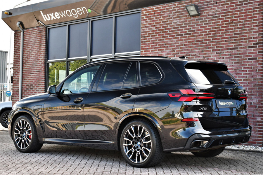 BMW X5 xDrive50e M-Sport Pro M-zetels Pano Trekh ACC 360 HUD H/K Carbon Alc-hemel