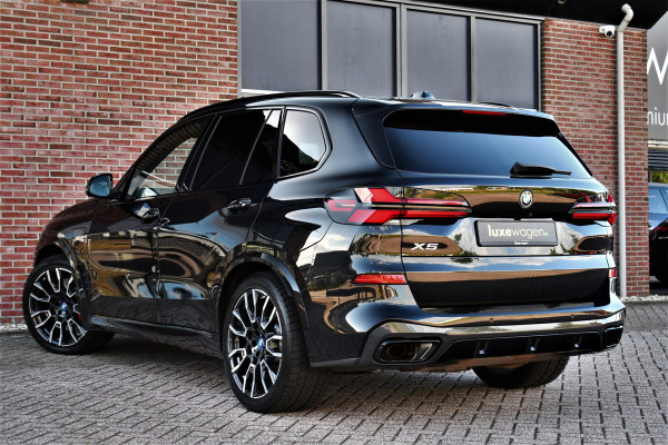 BMW X5 xDrive50e M-Sport Pro M-zetels Pano Trekh ACC 360 HUD H/K Carbon Alc-hemel